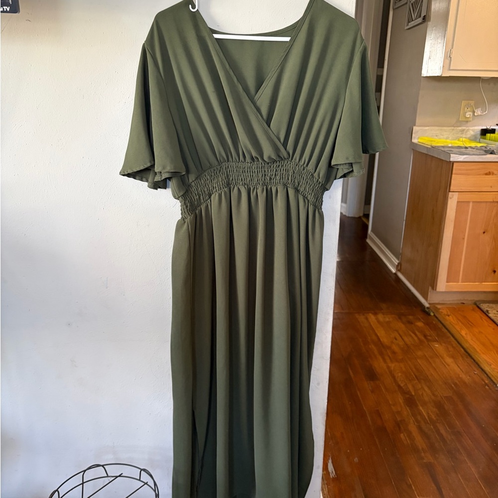 Elegant Olive Green Maxi Dress